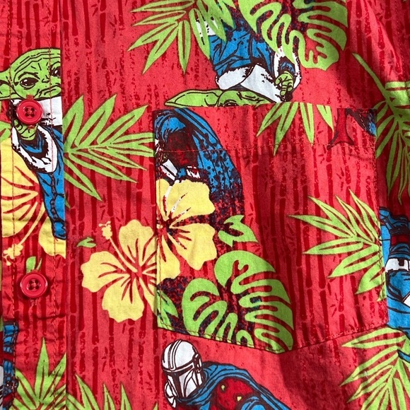 Official Star Wars Size Small Hawaii Tiki Shirt Grogu Baby Yoda All Over Print - Picture 6 of 12